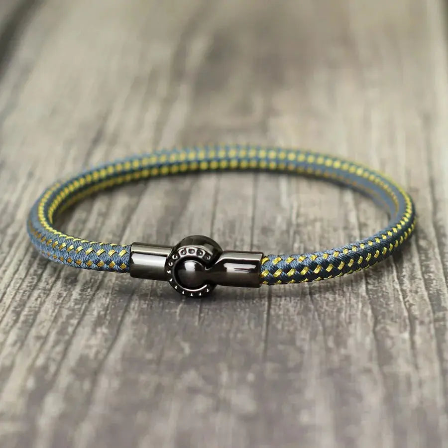 50851017359689|50851017851209|50851017916745