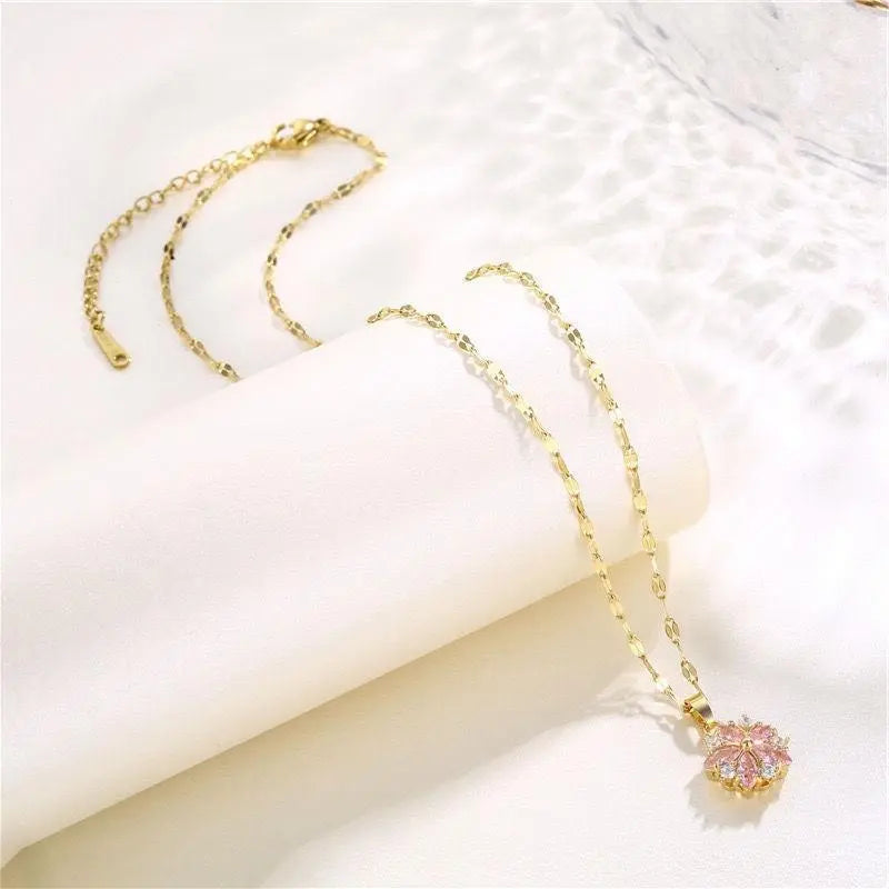 Crystal Snowflake Necklace Women Fashion Ins Necklace Conceitastral