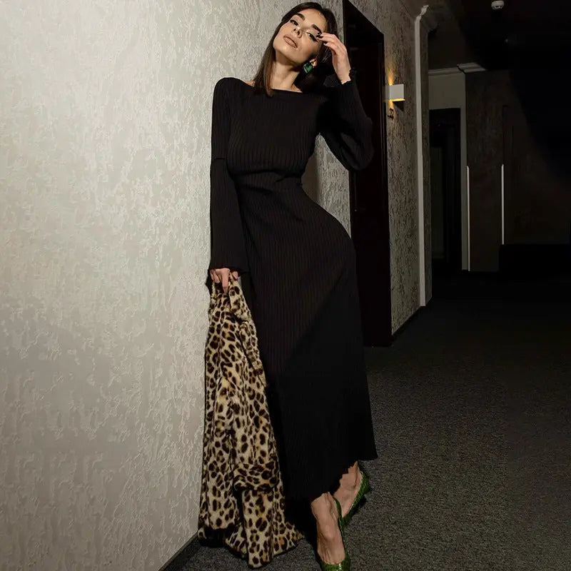 Fashion Temperament Slim-fit Flared Sleeves Backless Lace Up Knitted Dress Conceitastral