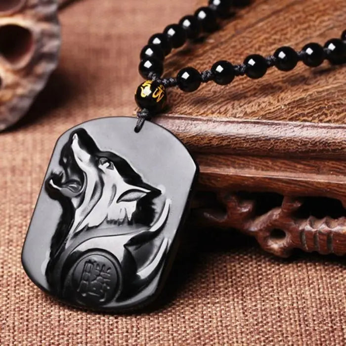 New Obsidian Carving Wolf Head Amulet Pendant Necklace Blessing Lucky Men Necklaces Jewelry Gifts Conceitastral