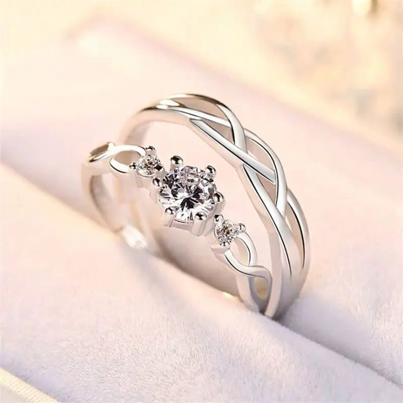 Simple Diamond-studded Couple Rings For Men And Women Conceitastral