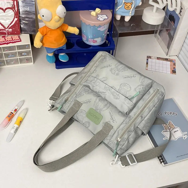 Bear Print Large Capacity Multi-Pocket Tote Bag Shoulder Bag Crossbody Lightweight For Going Out Handbag Conceitastral