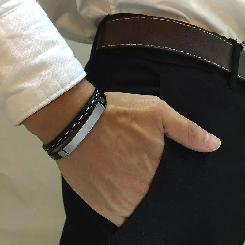 Bracelete de Couro Trançado Duplo - Estilo e Durabilidade Conceitastral