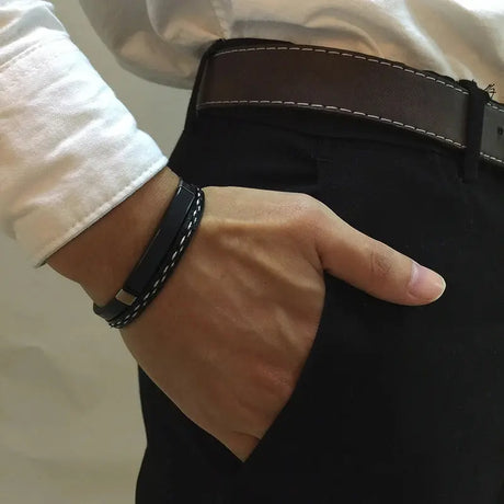 Bracelete de Couro Trançado Duplo - Estilo e Durabilidade Conceitastral