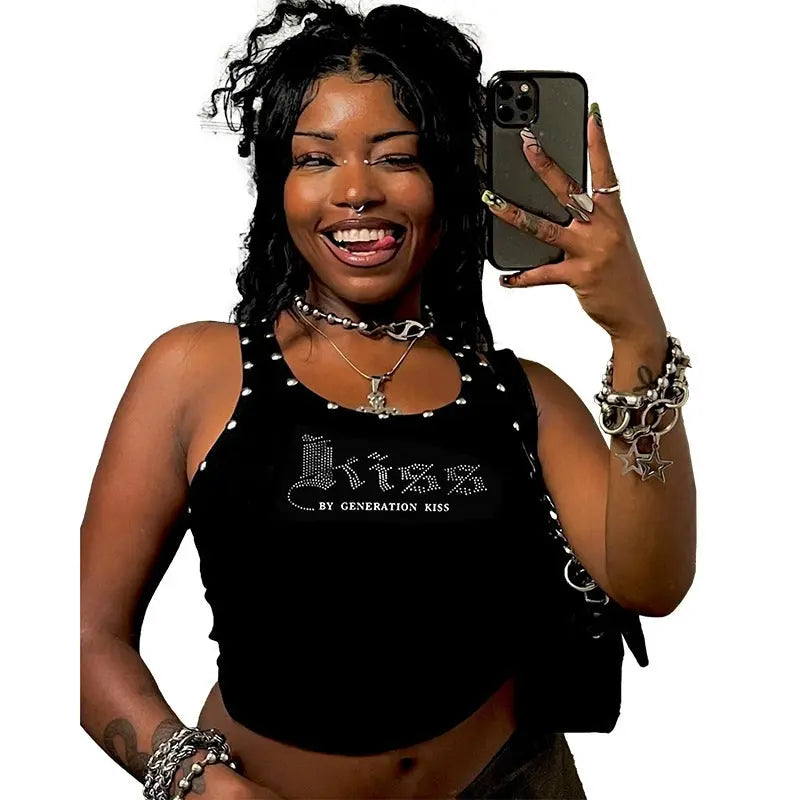 Fashion Rivet Rhinestone Short Top Conceitastral