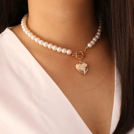 Love pearl retro necklace women Conceitastral