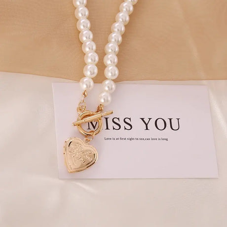 Love pearl retro necklace women Conceitastral