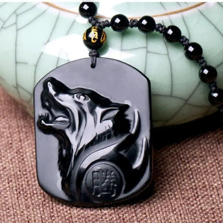 New Obsidian Carving Wolf Head Amulet Pendant Necklace Blessing Lucky Men Necklaces Jewelry Gifts Conceitastral