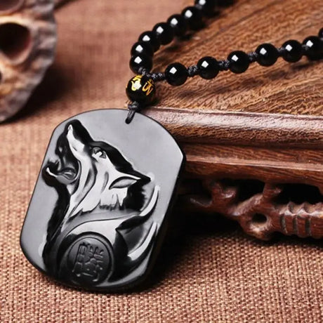 New Obsidian Carving Wolf Head Amulet Pendant Necklace Blessing Lucky Men Necklaces Jewelry Gifts Conceitastral