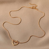 Niche Hollow Heart Necklace For Women Conceitastral