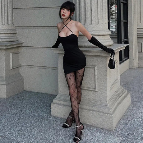 Retro Sexy Halter Solid Color Hip Skirt Fashion Hot Girl Waist Asymmetric Conceitastral