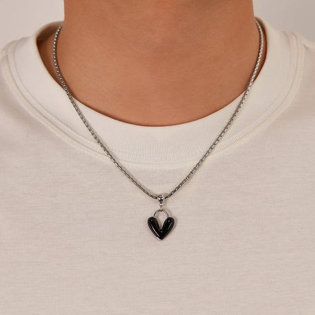 Special-interest Design Drop Oil Love Alloy Necklace For Men Conceitastral