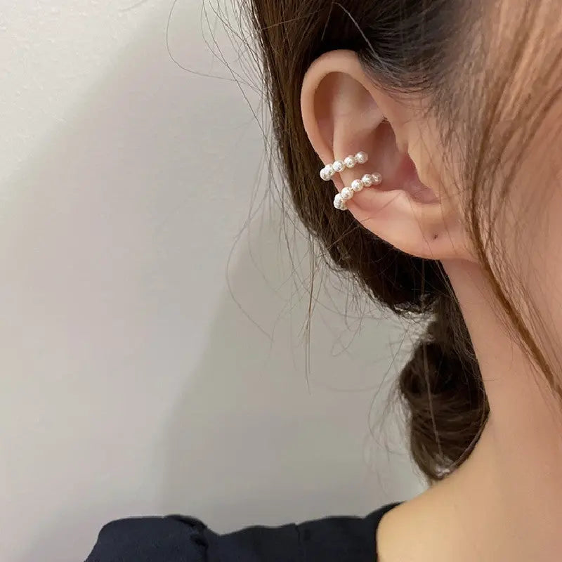 Sweet C-shaped Pearl Temperament Small Earrings Xianfanins Wind Ear Clip Conceitastral