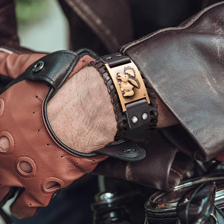 Toten Design Nordic Viking Odin Bracelet Genuine Leather Wolf Head Bracelet For Men Animal Bracelet Conceitastral