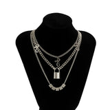 Trendy Snake Necklace Suit Women Conceitastral